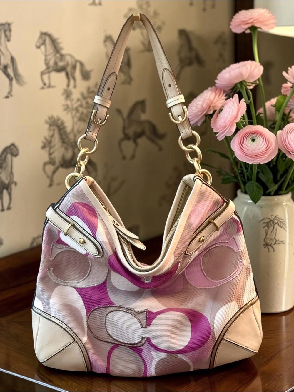 Coach Hobo Shoulder Poppy 2011 Bag in Pink, Cream, Beige F16441 Y2K - Picture 2 of 15